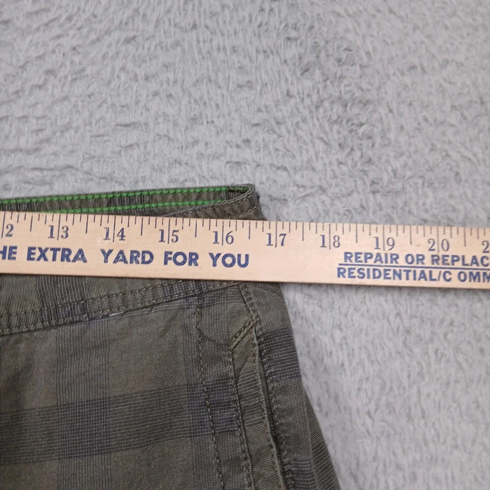 The‎ North Face Men's Shorts 36 Green Plaid Casual Outdoor Hiking Regular Fit